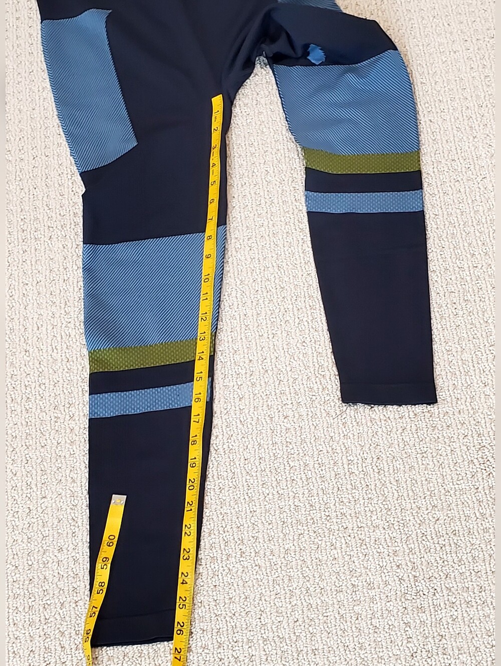 Cotopaxi Debajo Seamless Colorblock Baselayer Tights, Blue, Wm M/L, LIKE NEW - Picture 10 of 15